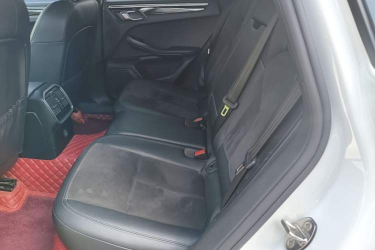 Used Porsche Macan 2017 Macan S 3.0T Left Rear Seat