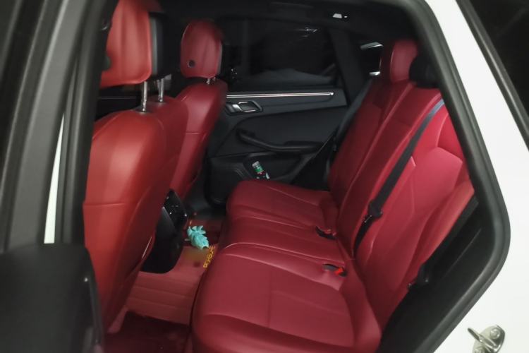 Used Porsche Macan 2017 Macan 2.0T Left Rear Seat