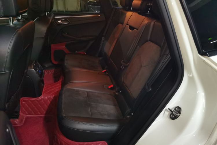 Used Porsche Macan 2017 Macan 2.0T Left Rear Seat