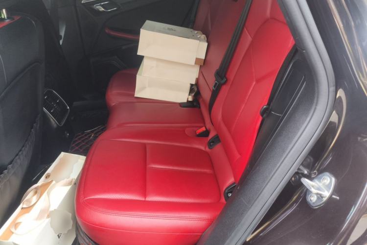 Used Porsche Macan 2017 Macan 2.0T Left Rear Seat