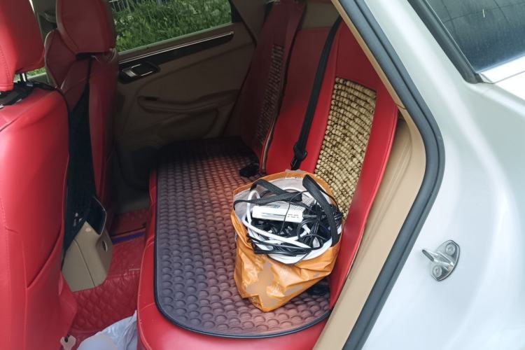 Used Porsche Macan 2017 Macan 2.0T Left Rear Seat