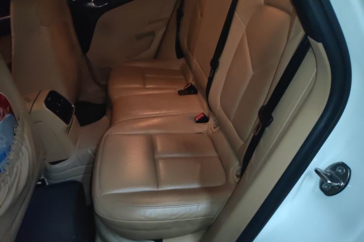 Used Porsche Macan 2017 Macan 2.0T Left Rear Seat