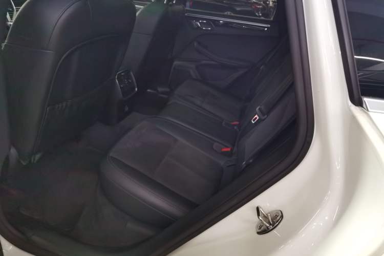 Used Porsche Macan 2017 Macan S 3.0T Left Rear Seat