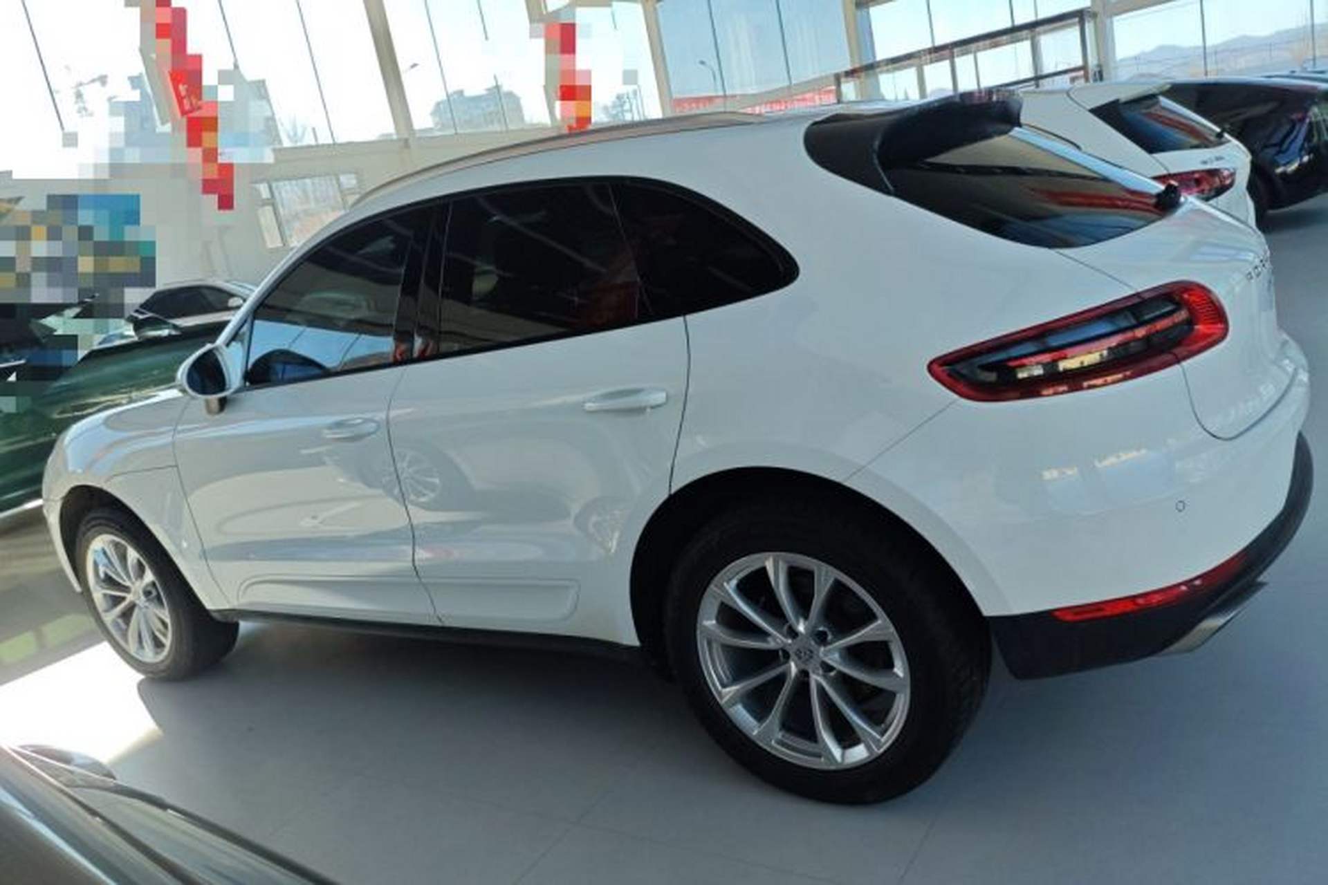 Used Porsche Macan 2017 Macan 2.0T Left Side