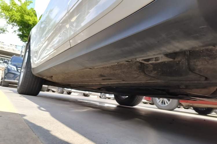 Used Porsche Macan 2017 Macan S 3.0T Left Side Sill