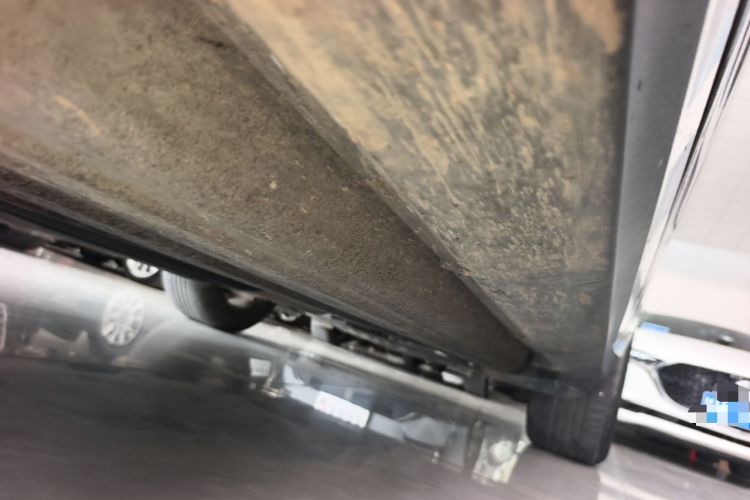 Used Porsche Macan 2017 Macan S 3.0T Left Side Sill