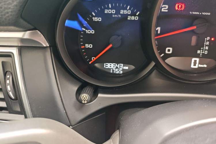 Used Porsche Macan 2017 Macan 2.0T Odometer Close Up