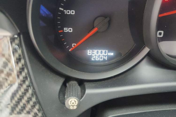 Used Porsche Macan 2017 Macan 2.0T Odometer Close Up