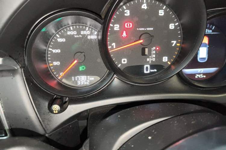 Used Porsche Macan 2017 Macan 2.0T Odometer Close Up