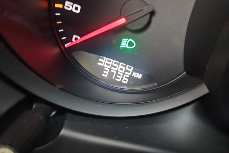 Used Porsche Macan 2017 Macan 2.0T Odometer Close Up