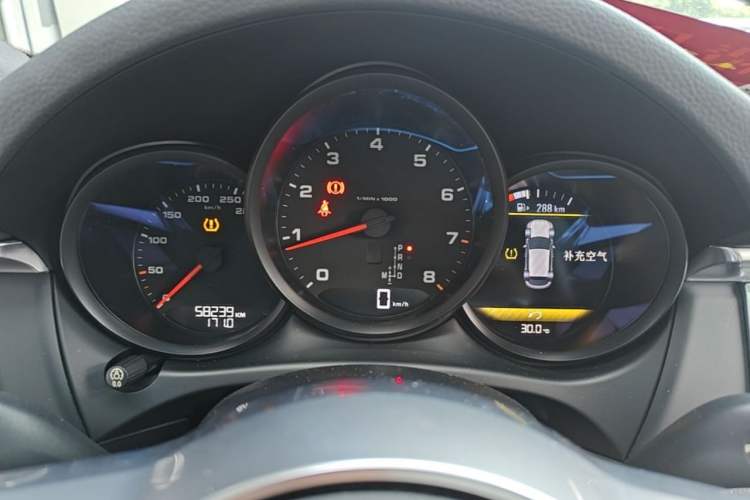 Used Porsche Macan 2017 Macan 2.0T Odometer Close Up