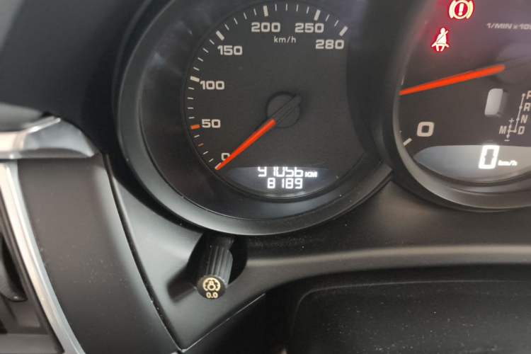 Used Porsche Macan 2017 Macan 2.0T Odometer Close Up