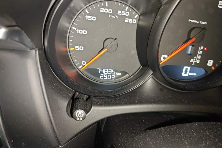 Used Porsche Macan 2017 Macan 2.0T Odometer Close Up