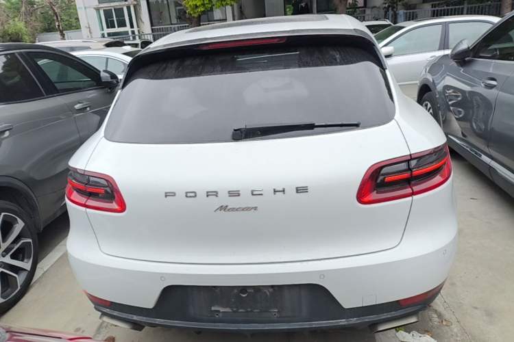 Used Porsche Macan 2017 Macan 2.0T Rear