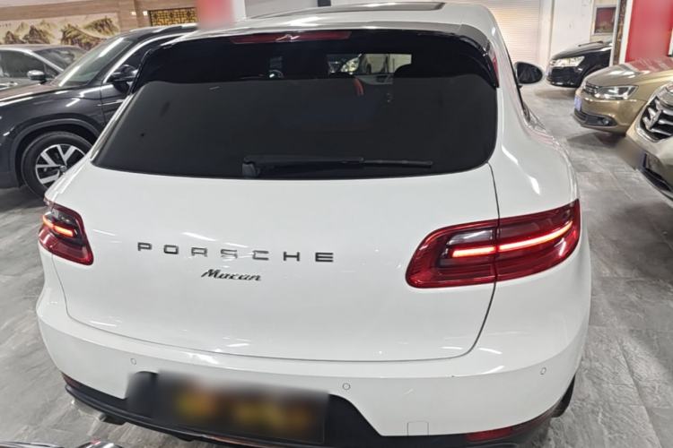 Used Porsche Macan 2017 Macan 2.0T Rear