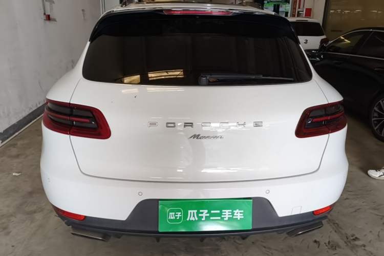 Used Porsche Macan 2017 Macan 2.0T Rear