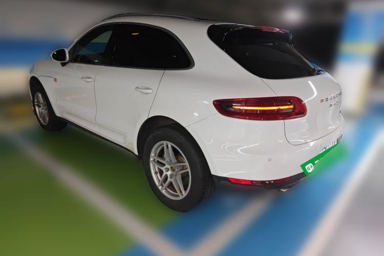 Used Porsche Macan 2017 Macan S 3.0T Rear Left 45 Deg