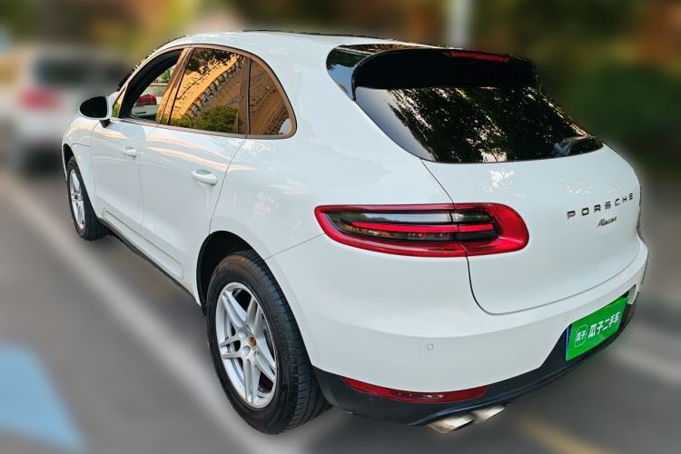 Used Porsche Macan 2017 Macan 2.0T Rear Left 45 Deg
