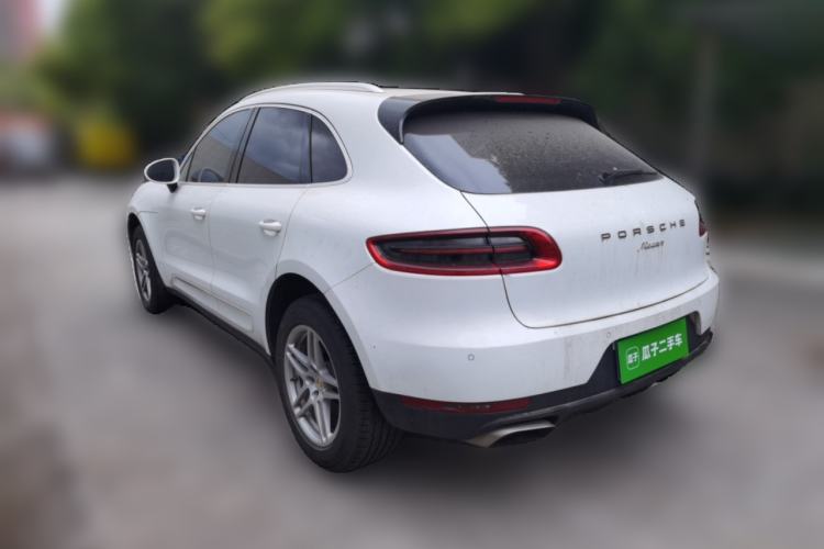 Used Porsche Macan 2017 Macan 2.0T Rear Left 45 Deg