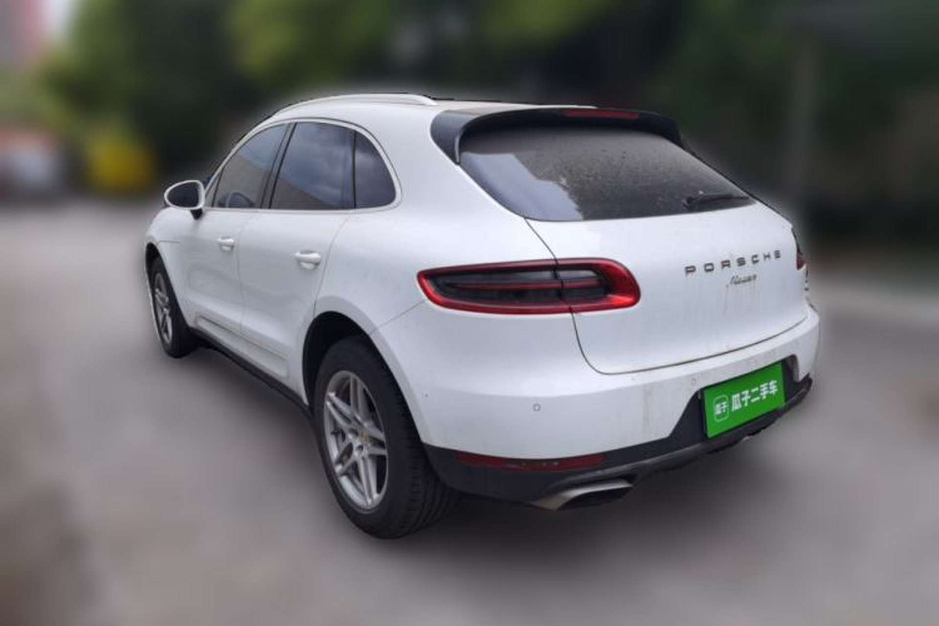 Used Porsche Macan 2017 Macan 2.0T Rear Left 45 Deg