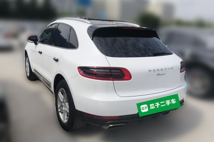 Used Porsche Macan 2017 Macan 2.0T Rear Left 45 Deg