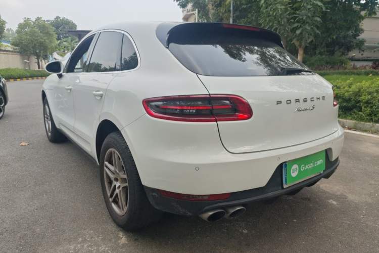 Used Porsche Macan 2017 Macan S 3.0T Rear Left 45 Deg