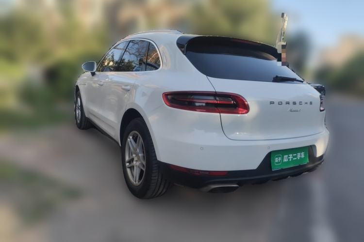 Used Porsche Macan 2017 Macan 2.0T Rear Left 45 Deg