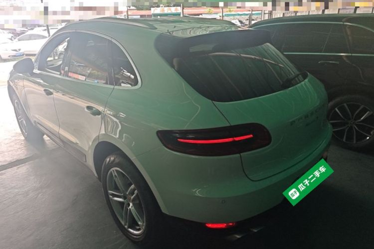 Used Porsche Macan 2017 Macan S 3.0T Rear Left 45 Deg
