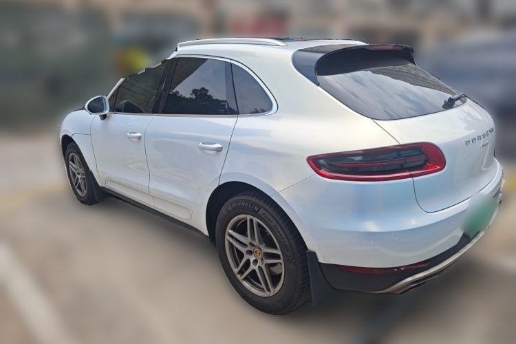 Used Porsche Macan 2017 Macan 2.0T Rear Left 45 Deg