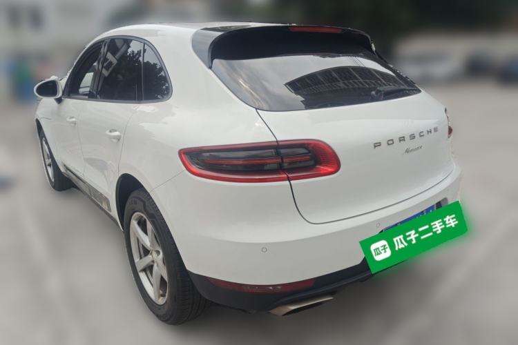 Used Porsche Macan 2017 Macan 2.0T Rear Left 45 Deg