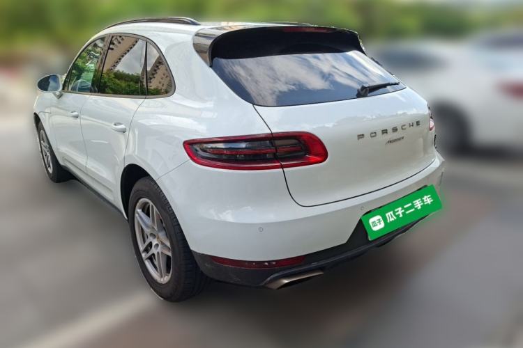 Used Porsche Macan 2017 Macan 2.0T Rear Left 45 Deg