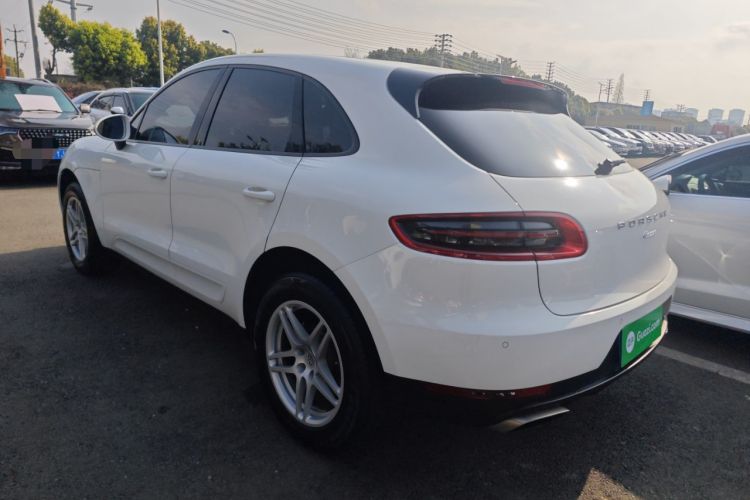 Used Porsche Macan 2017 Macan 2.0T Rear Left 45 Deg