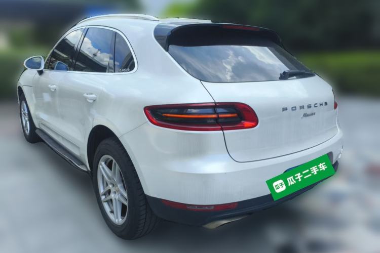 Used Porsche Macan 2017 Macan 2.0T Rear Left 45 Deg