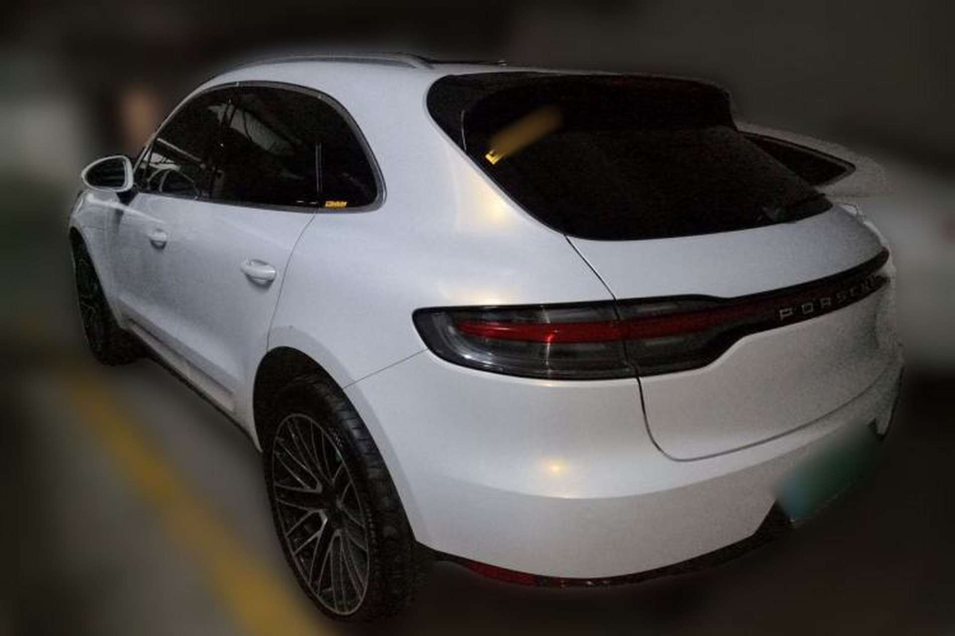 Used Porsche Macan 2017 Macan 2.0T Rear Left 45 Deg