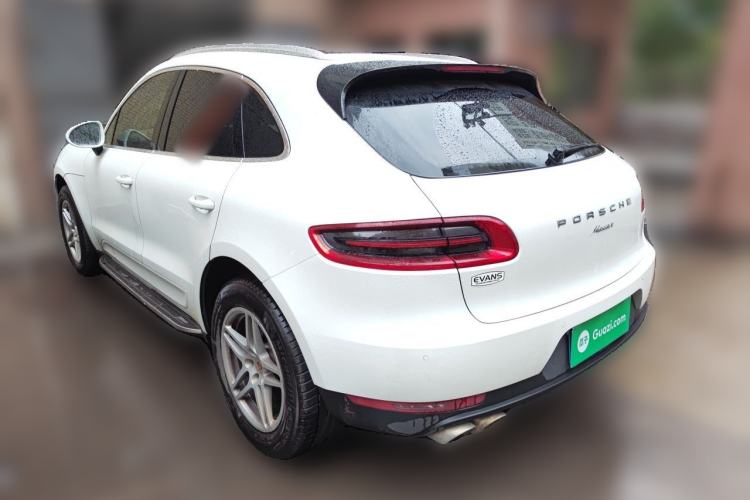 Used Porsche Macan 2017 Macan 2.0T Rear Left 45 Deg