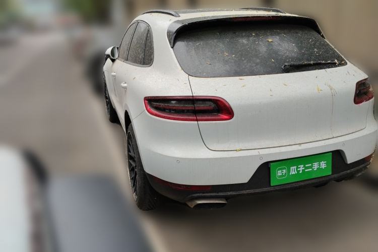 Used Porsche Macan 2017 Macan 2.0T Rear Left 45 Deg