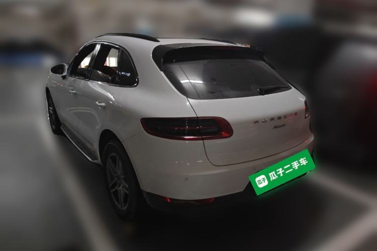 Used Porsche Macan 2017 Macan 2.0T Rear Left 45 Deg