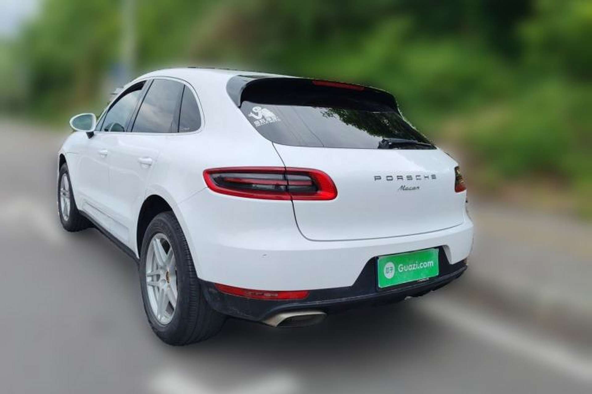 Used Porsche Macan 2017 Macan 2.0T Rear Left 45 Deg