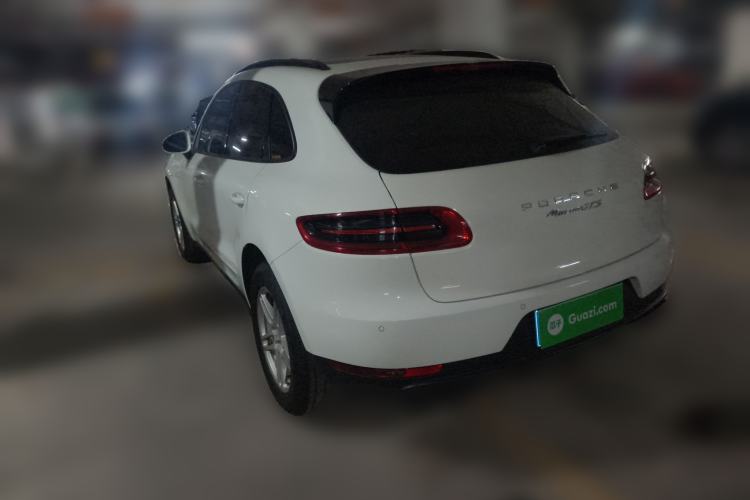 Used Porsche Macan 2017 Macan 2.0T Rear Left 45 Deg