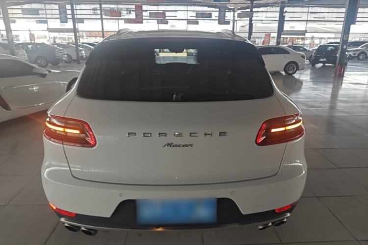 Used Porsche Macan 2017 Macan 2.0T Rear