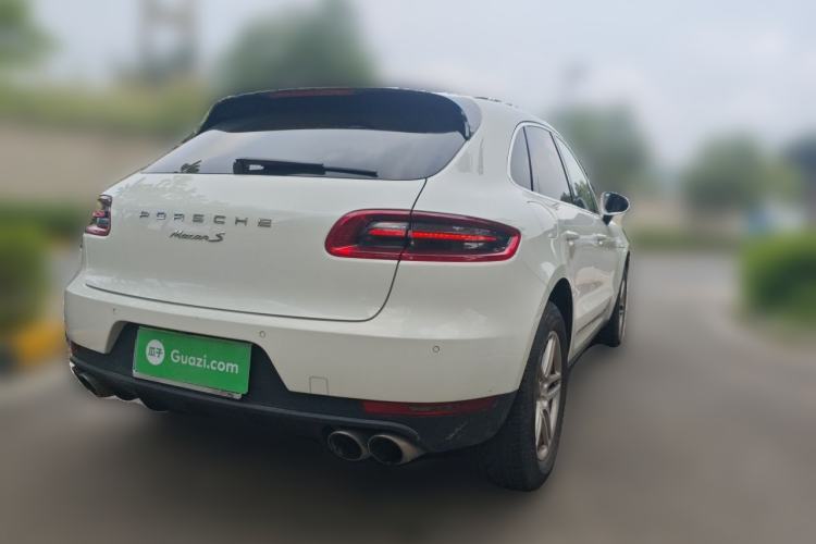 Used Porsche Macan 2017 Macan S 3.0T Rear Right 45 Deg