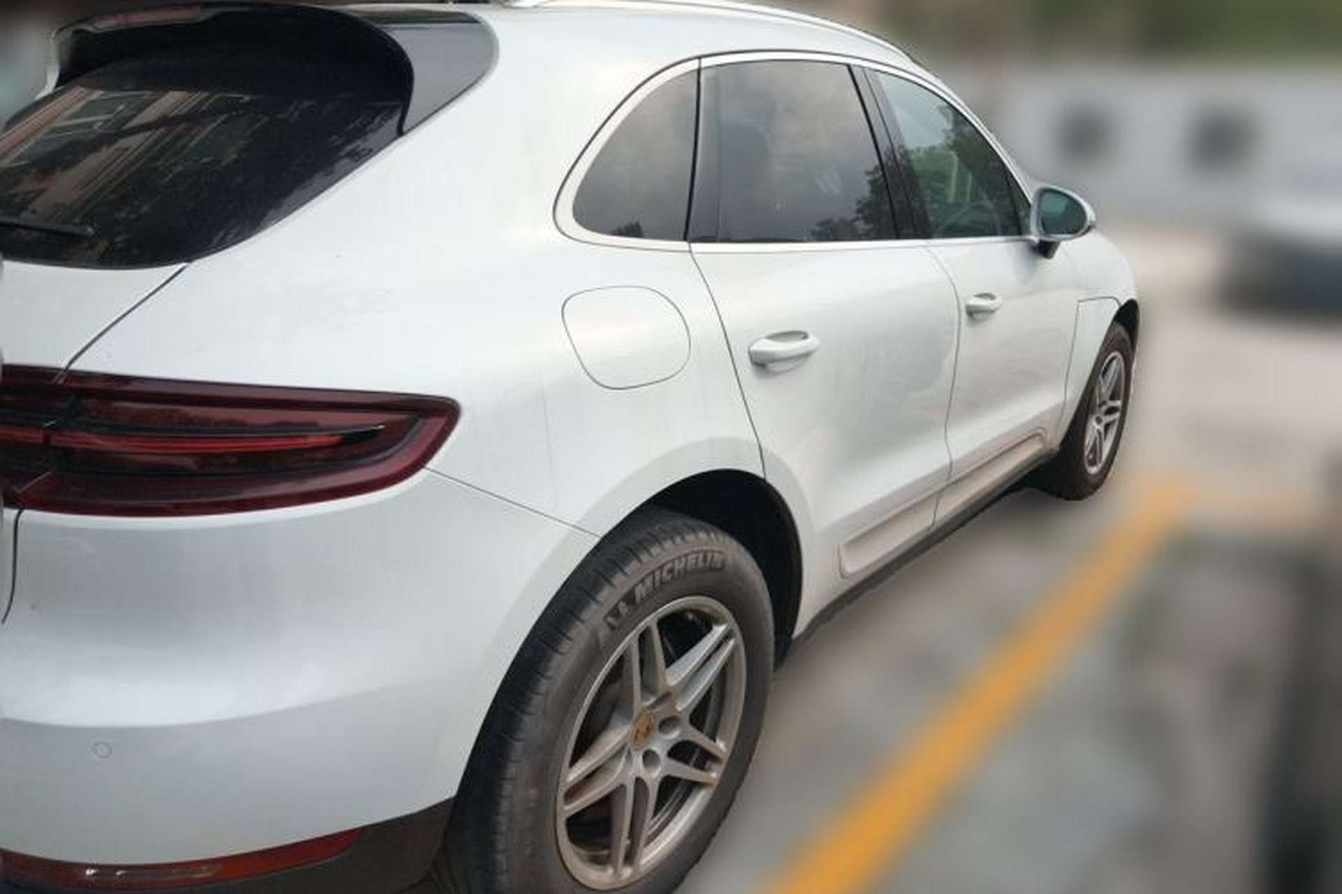 Used Porsche Macan 2017 Macan 2.0T Rear Right 45 Deg