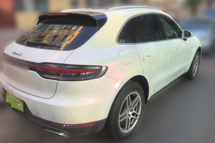 Used Porsche Macan 2017 Macan 2.0T Rear Right 45 Deg