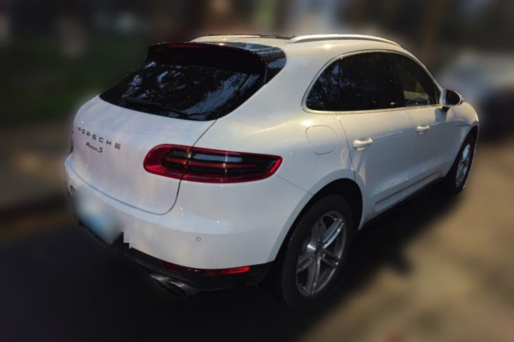 Used Porsche Macan 2017 Macan S 3.0T Rear Right 45 Deg