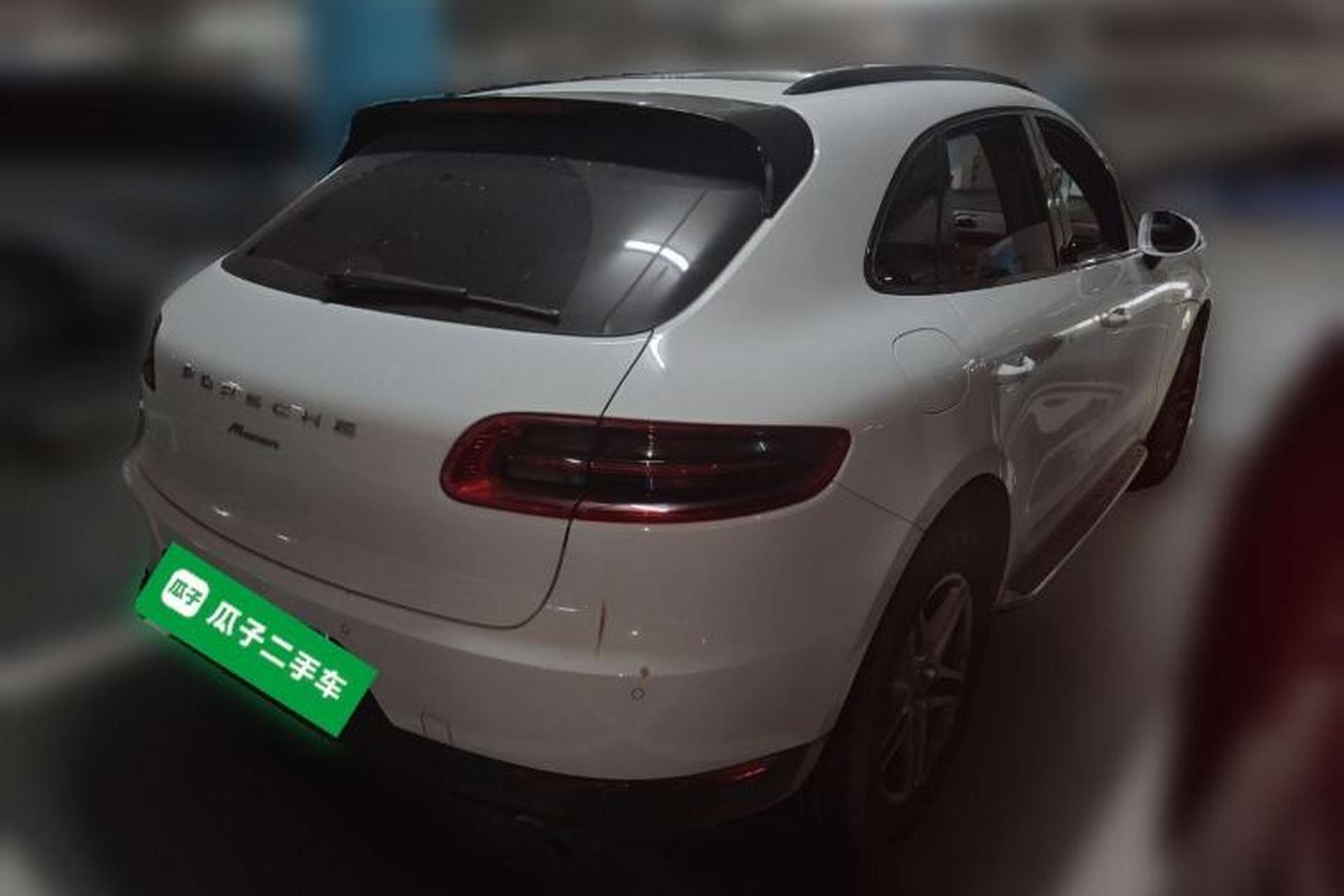 Used Porsche Macan 2017 Macan 2.0T Rear Right 45 Deg