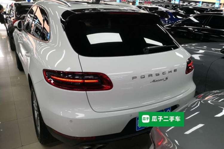 Used Porsche Macan 2017 Macan 2.0T Rear