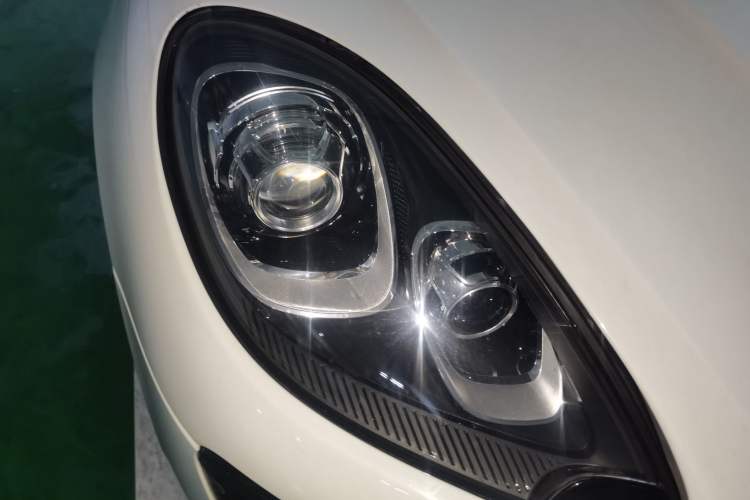 Used Porsche Macan 2017 Macan S 3.0T Right Front Headlight