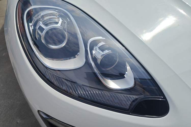 Used Porsche Macan 2017 Macan S 3.0T Right Front Headlight