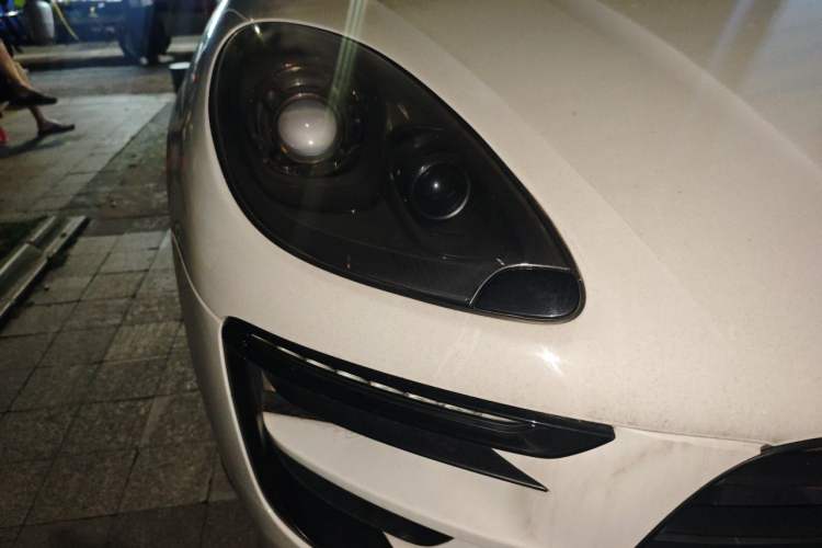 Used Porsche Macan 2017 Macan GTS 3.0T Right Front Headlight