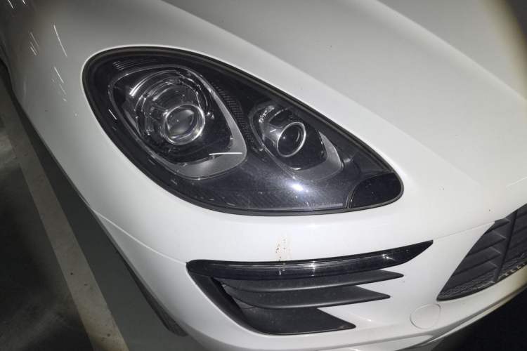 Used Porsche Macan 2017 Macan 2.0T Right Front Headlight